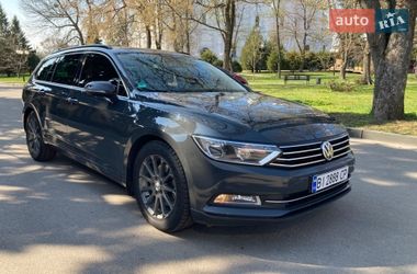 Универсал Volkswagen Passat 2018 в Полтаве
