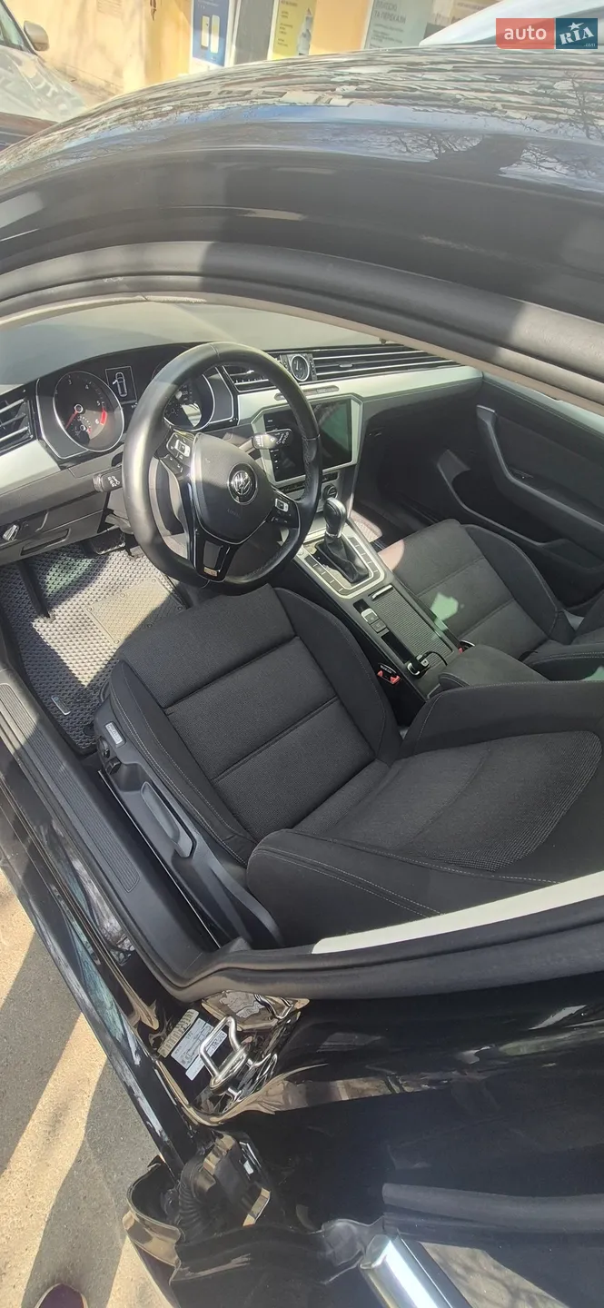 2017 Volkswagen Passat - мініатюра 16