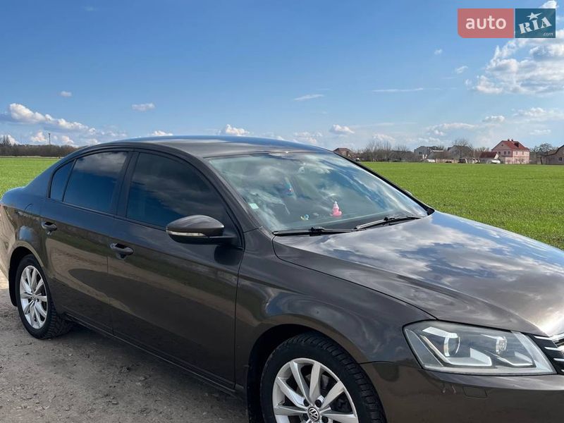 Volkswagen Passat 2012