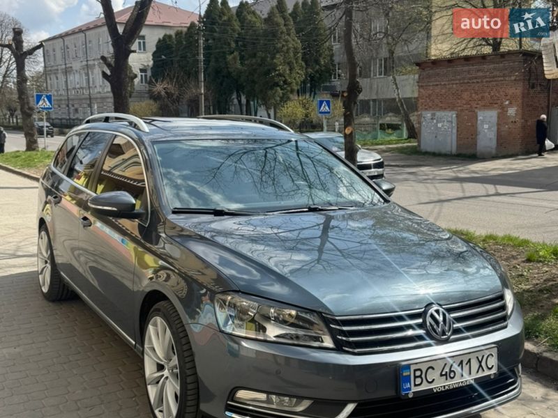 Volkswagen Passat 2011