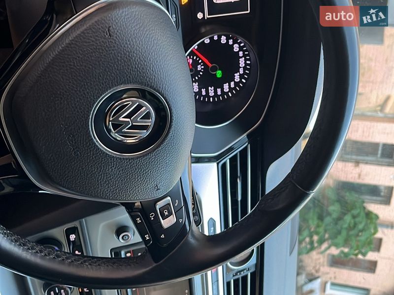 Универсал Volkswagen Passat 2015 в Белой Церкви фото 4 Универсал Volkswagen Passat 2015 в Белой Церкви