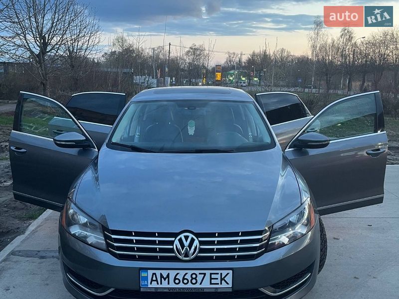 Седан Volkswagen Passat 2012 в Бердичеве