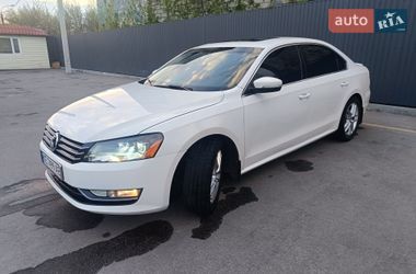 Седан Volkswagen Passat 2013 в Днепре