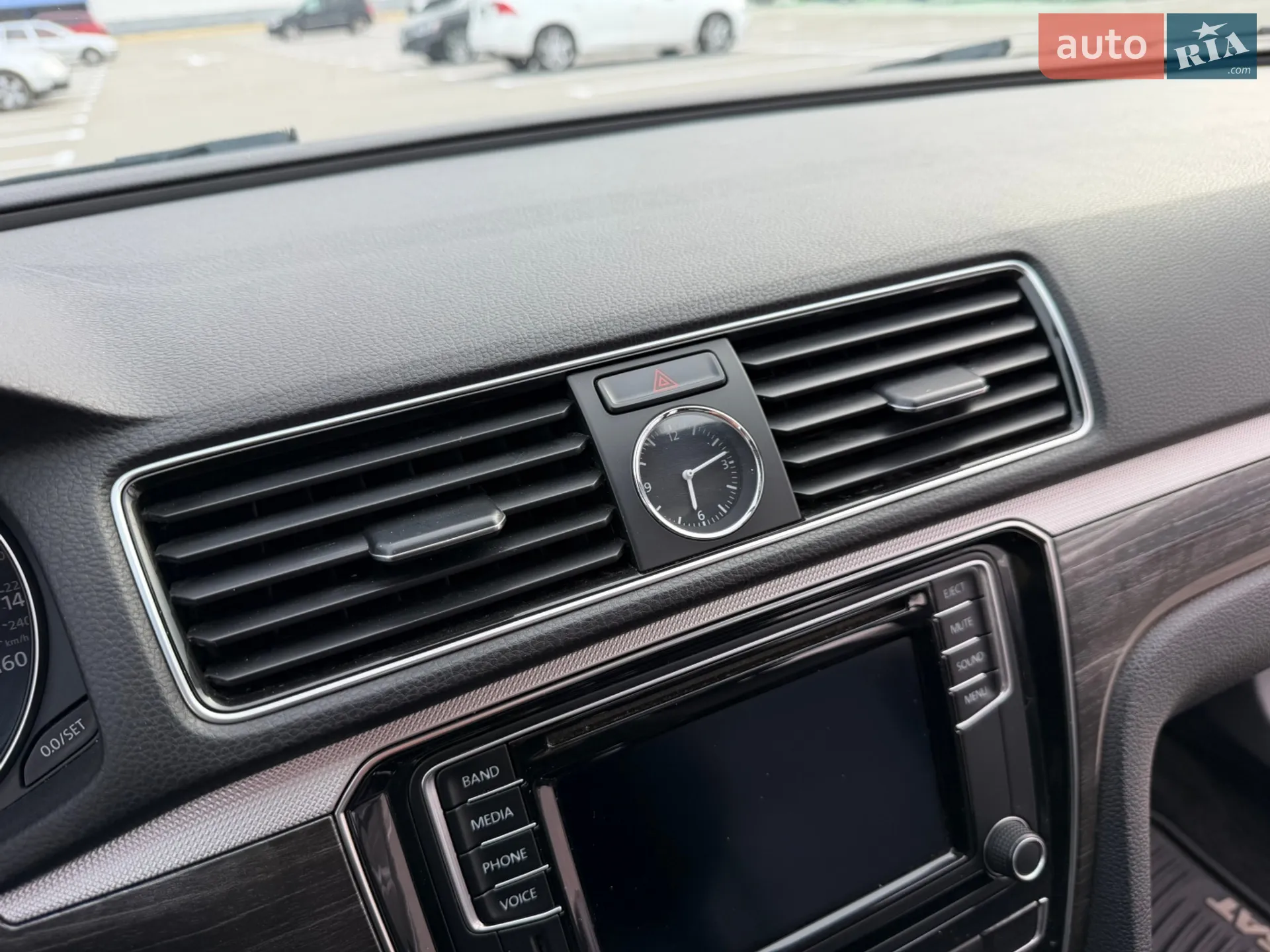 2016 Volkswagen Passat - мініатюра 35