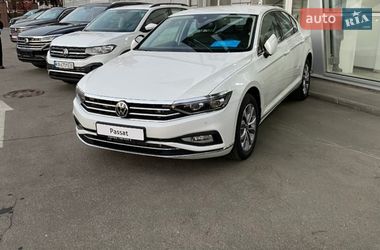 Седан Volkswagen Passat 2021 в Києві