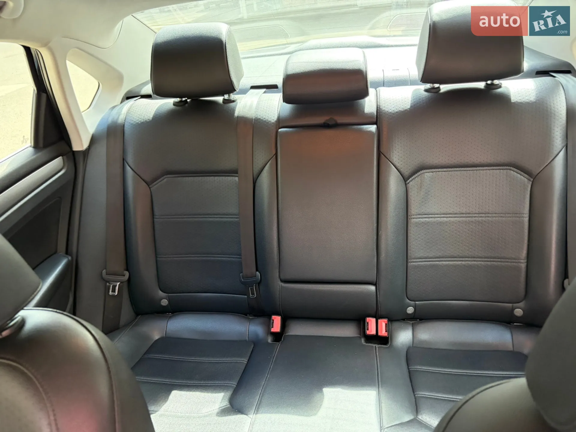 2014 Volkswagen Passat - мініатюра 13