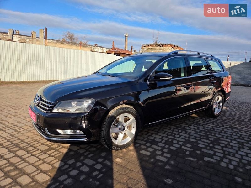 Универсал Volkswagen Passat 2013 в Харькове