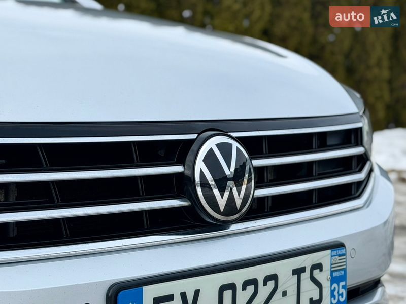 Универсал Volkswagen Passat 2021 в Луцке