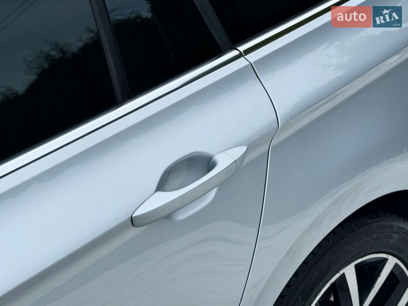 Универсал Volkswagen Passat 2021 в Луцке