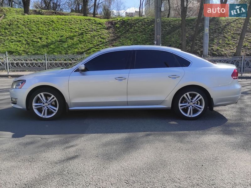 Седан Volkswagen Passat 2013 в Киеве фото 6 Седан Volkswagen Passat 2013 в Киеве
