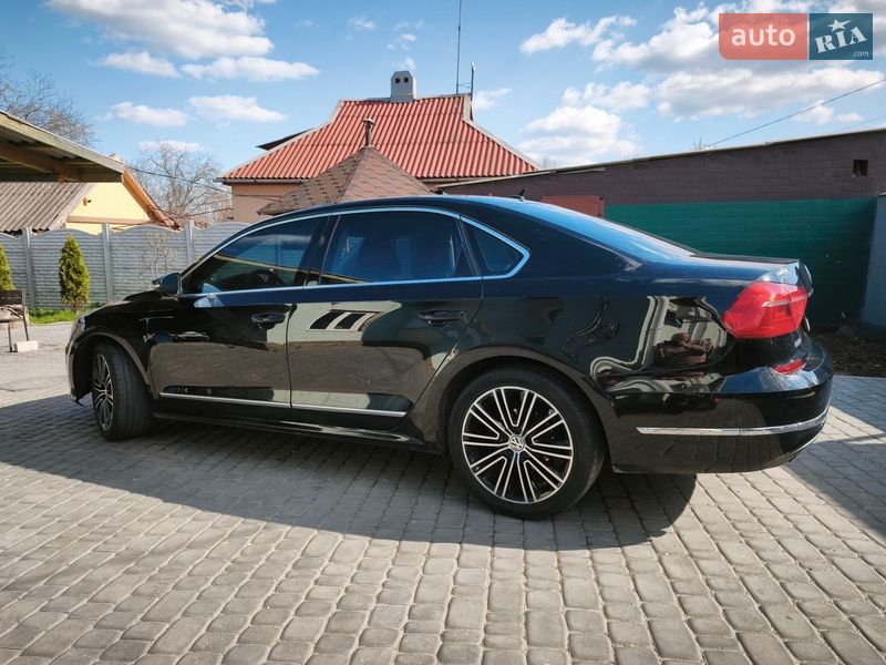 Седан Volkswagen Passat 2015 в Кривом Роге