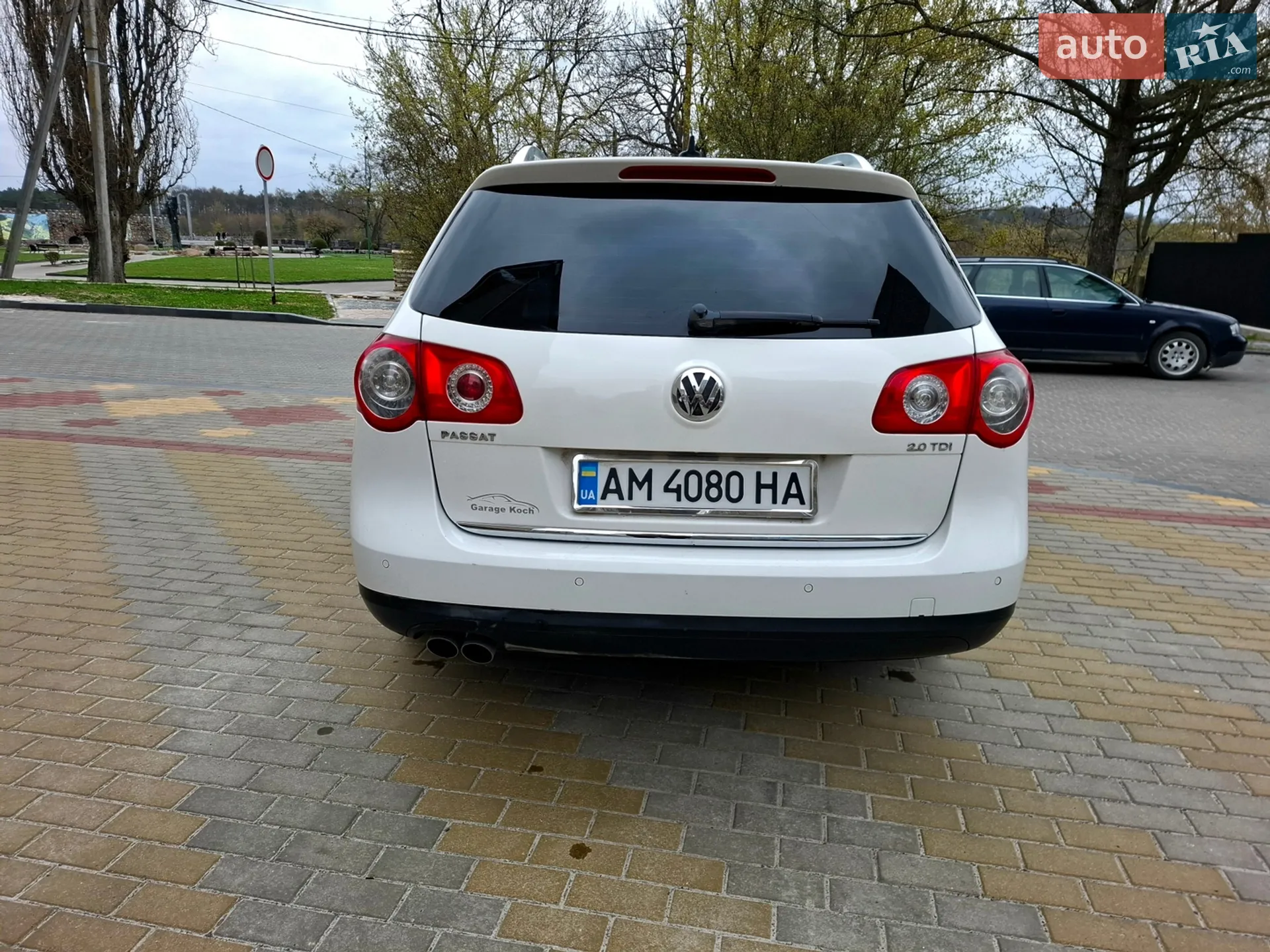2010 Volkswagen Passat - мініатюра 11