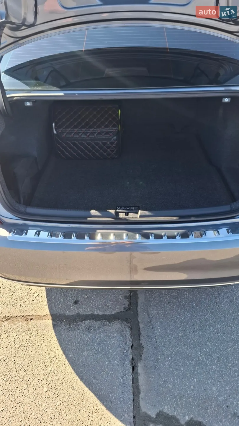 2021 Volkswagen Passat - мініатюра 13