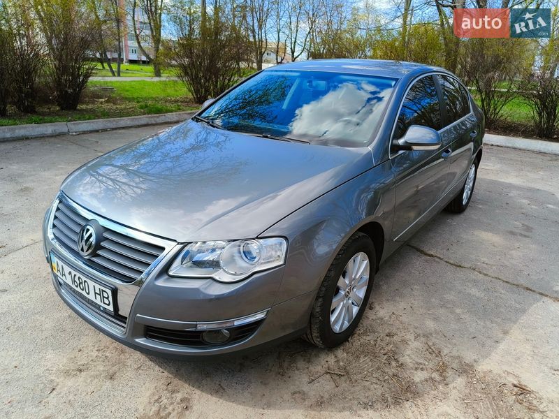 Седан Volkswagen Passat 2008 в Миргороде