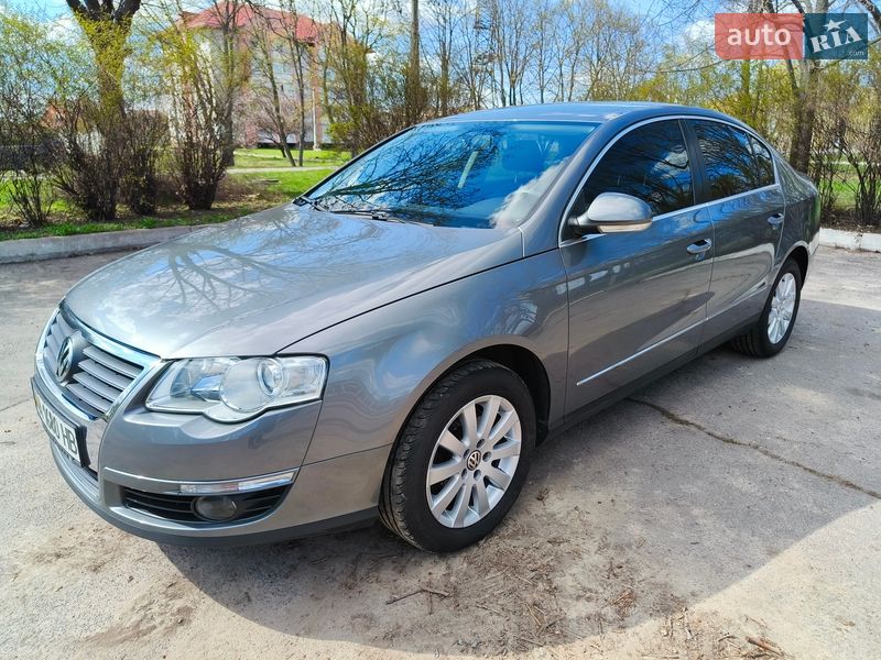 Седан Volkswagen Passat 2008 в Миргороде