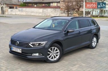 Универсал Volkswagen Passat 2019 в Болграде