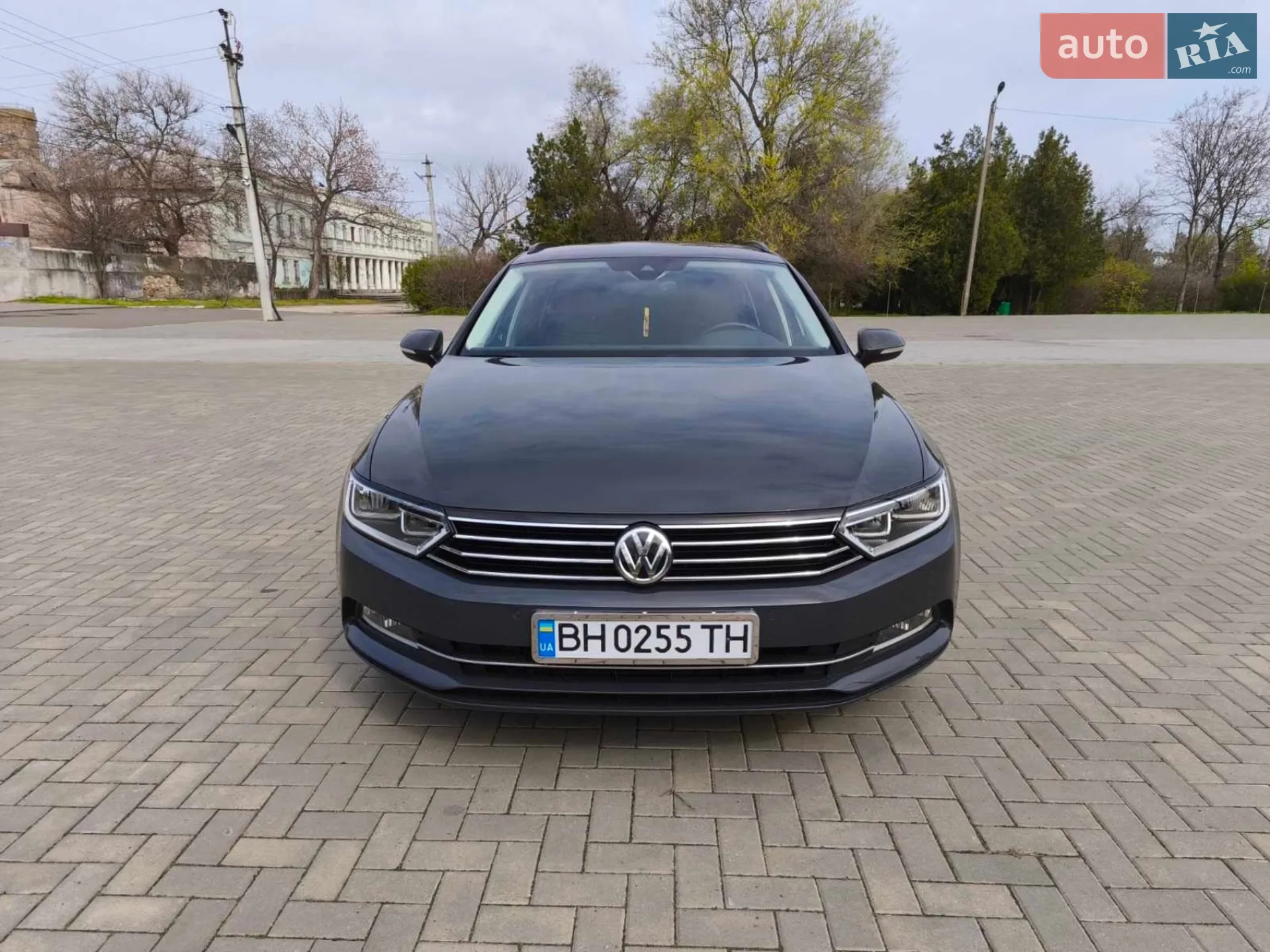 2019 Volkswagen Passat - мініатюра 2