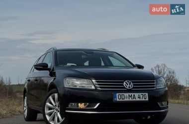 Универсал Volkswagen Passat 2013 в Дрогобыче