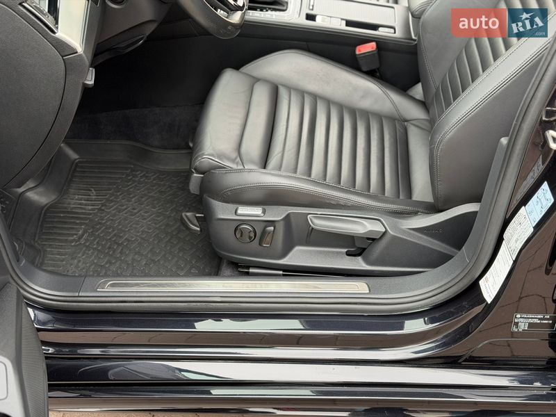 Универсал Volkswagen Passat 2016 в Ровно