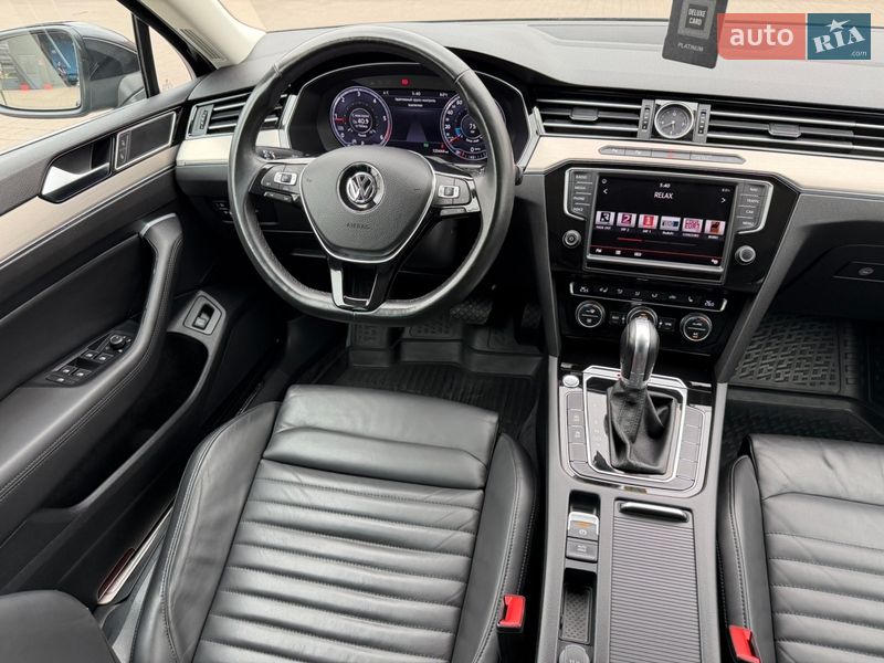 Универсал Volkswagen Passat 2016 в Ровно