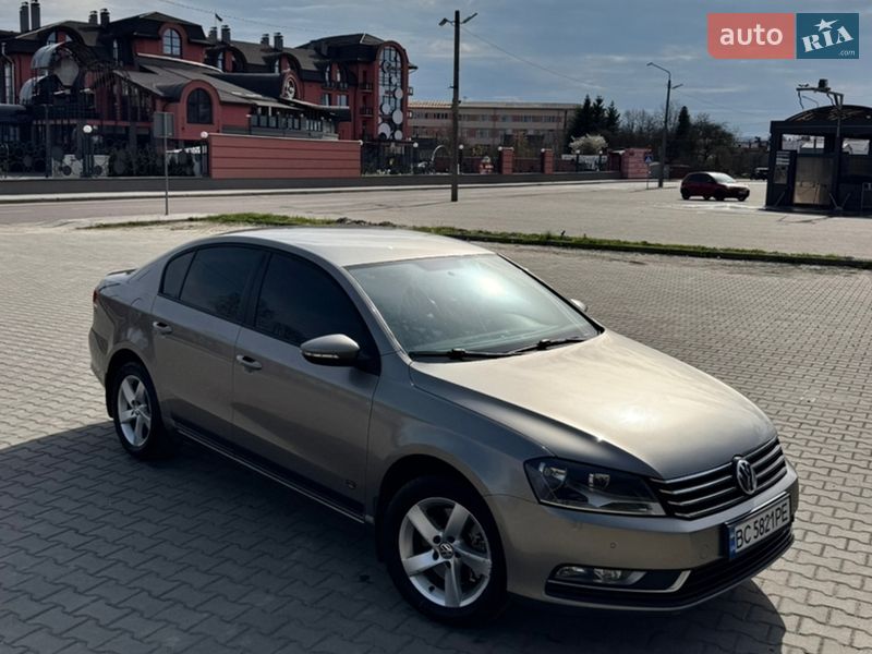 Volkswagen Passat 2012