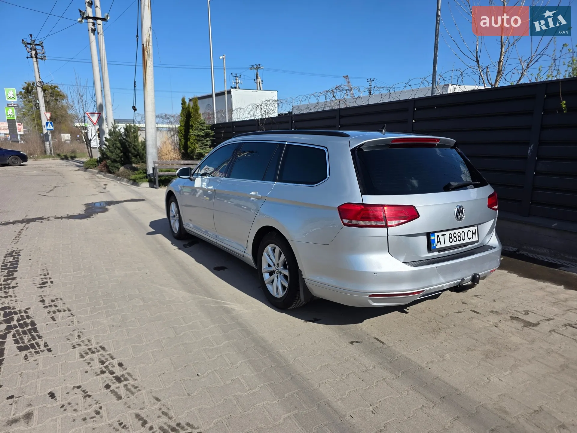2016 Volkswagen Passat - мініатюра 2