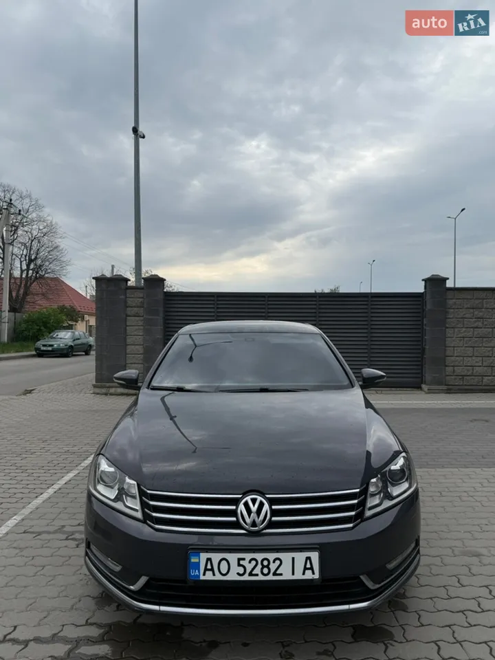 2012 Volkswagen Passat - мініатюра 11