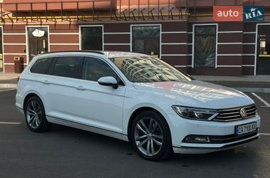 Универсал Volkswagen Passat 2017 в Умани
