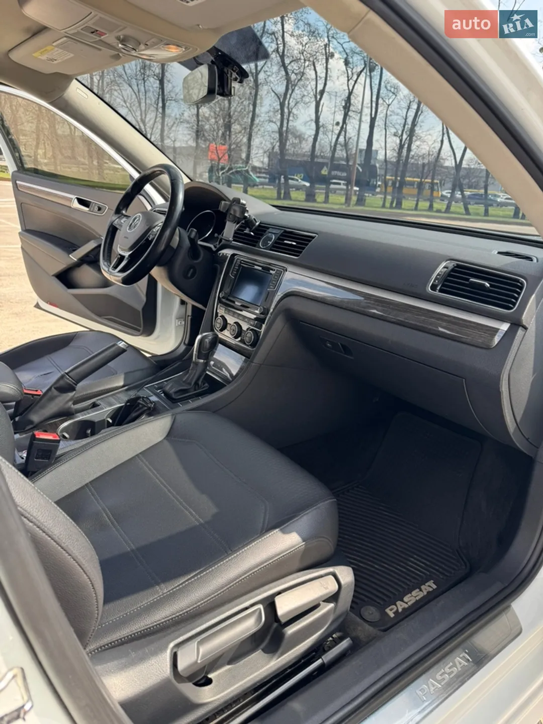2015 Volkswagen Passat - мініатюра 18