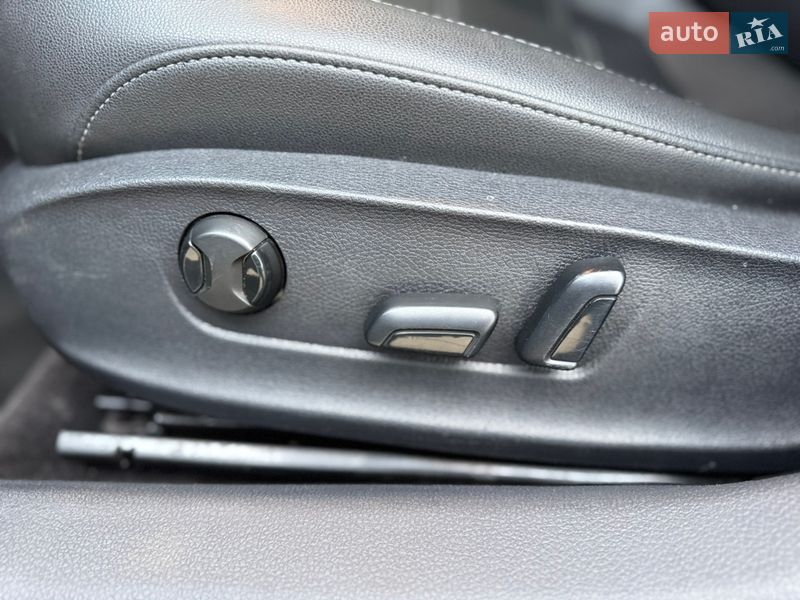 Седан Volkswagen Passat 2019 в Луцке