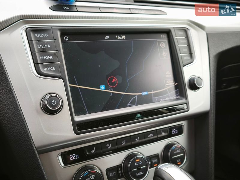 Универсал Volkswagen Passat 2016 в Львове