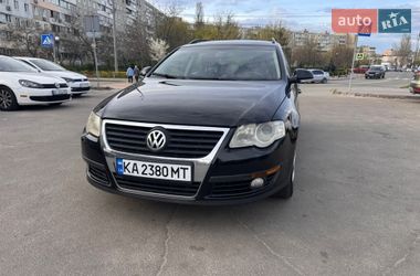 Універсал Volkswagen Passat 2005 в Києві