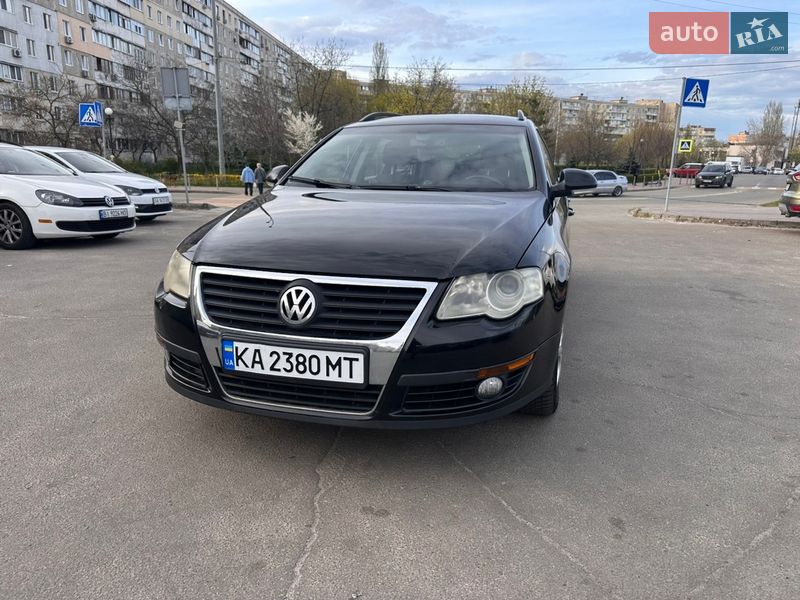 Универсал Volkswagen Passat 2005 в Киеве