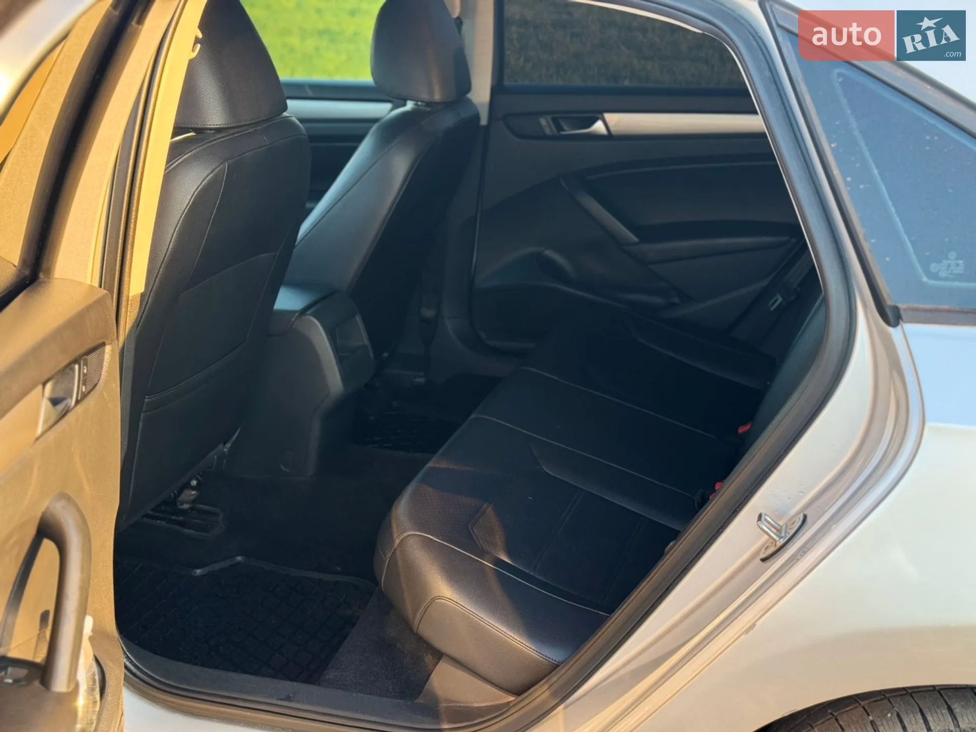 2014 Volkswagen Passat - мініатюра 10