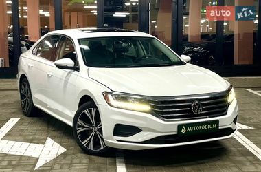 Седан Volkswagen Passat 2020 в Києві