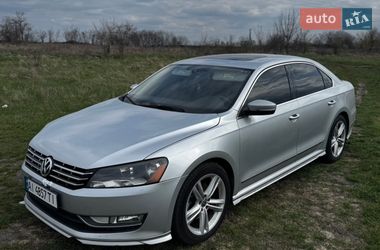 Седан Volkswagen Passat 2014 в Фастові