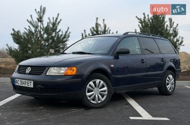 Универсал Volkswagen Passat 1999 в Ровно