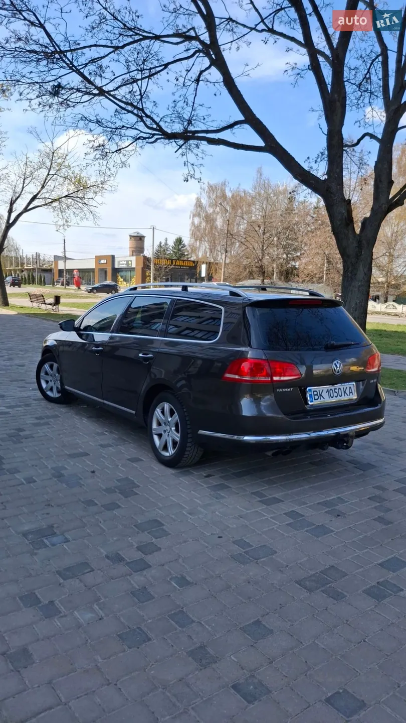 2011 Volkswagen Passat - мініатюра 14
