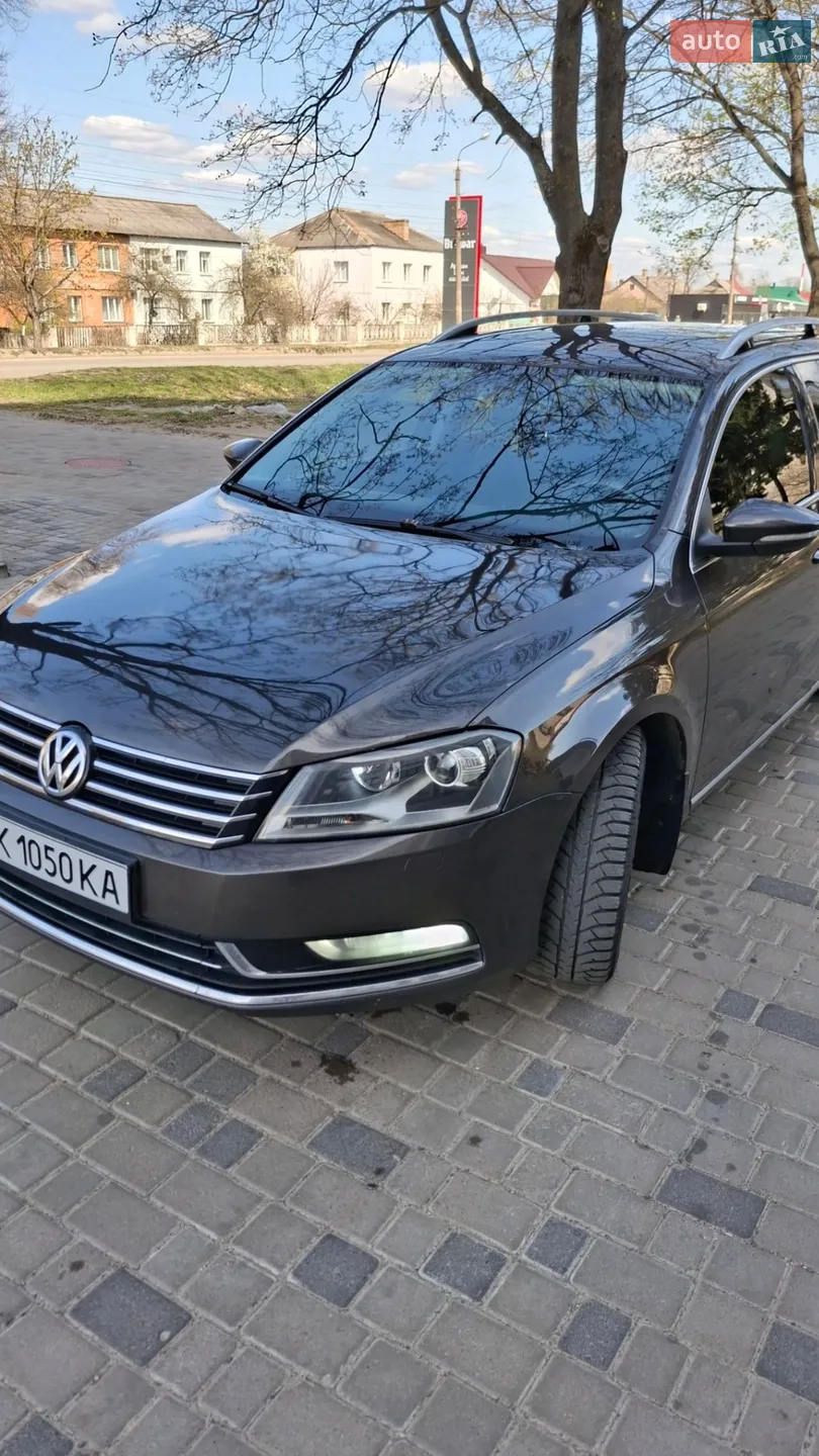 2011 Volkswagen Passat - мініатюра 15