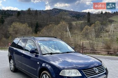 Универсал Volkswagen Passat 2002 в Сходнице
