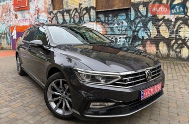 Універсал Volkswagen Passat 2021 в Луцьку