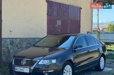 Седан Volkswagen Passat 2008 в Тячеві