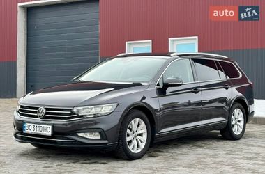 Универсал Volkswagen Passat 2020 в Дубно