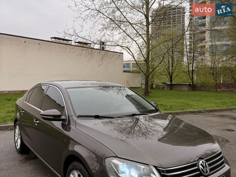 Volkswagen Passat 2012