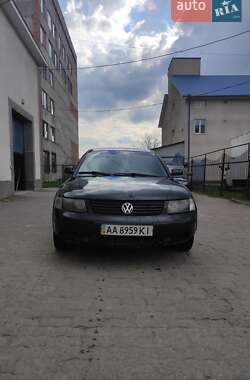 Седан Volkswagen Passat 1998 в Черновцах
