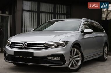 Універсал Volkswagen Passat 2021 в Дрогобичі