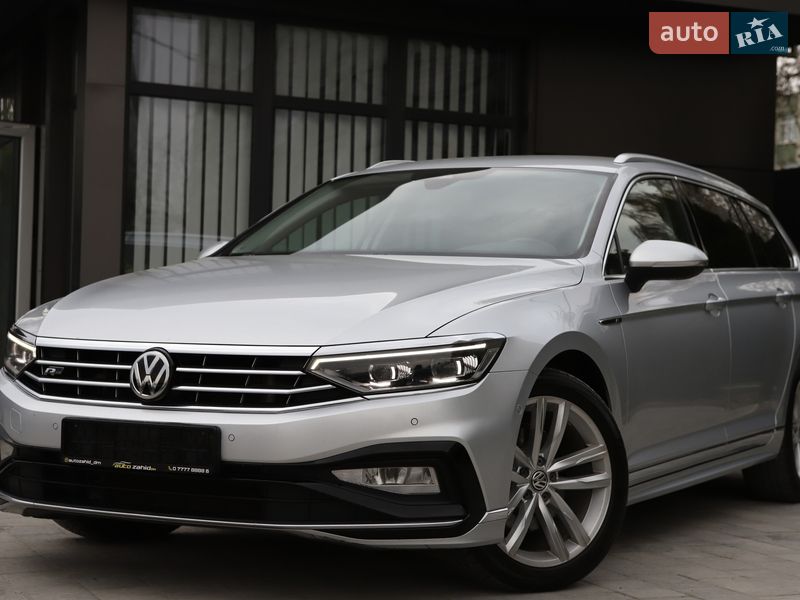 Volkswagen Passat 2021