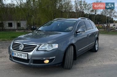 Універсал Volkswagen Passat 2006 в Сарнах
