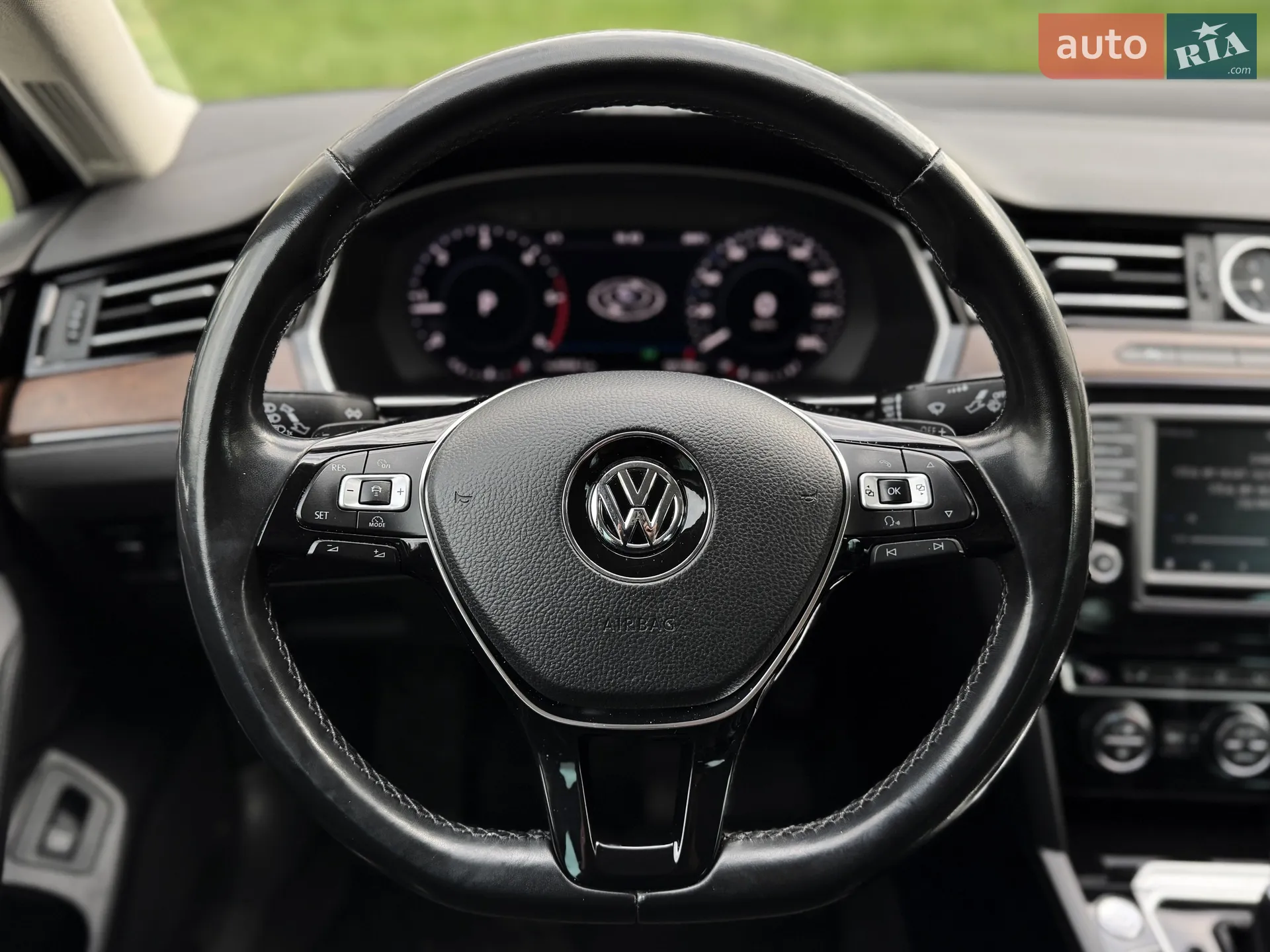 2017 Volkswagen Passat - мініатюра 21