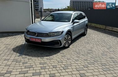 Универсал Volkswagen Passat 2022 в Мукачево